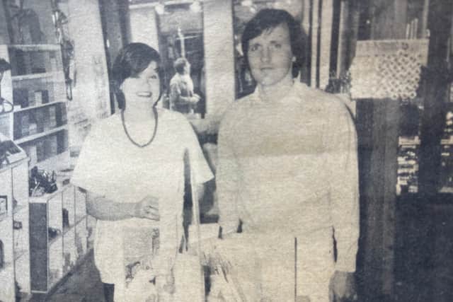 Diz and Geoff in The Tokenhouse in 1981