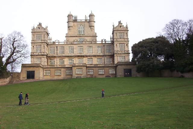 A walk around Wollaton over Christmas is an absolute must! 