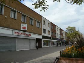 The former Woolworths store in Clifton Shopping Centre, Nottingham (May 2009)