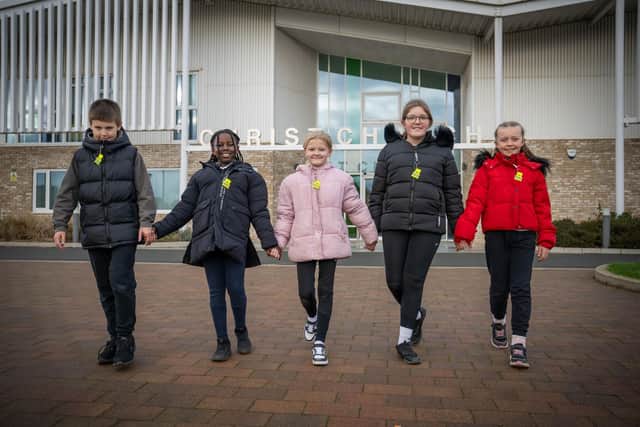 Lighting up Lockview: Newark pupils brighter and safer on school walks ...